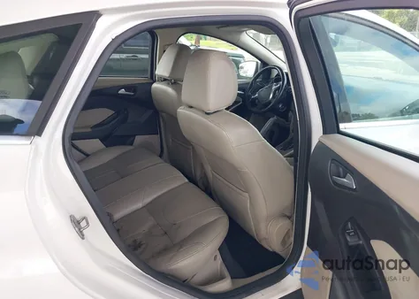 2012 Ford Focus Sel из США, поврежденный, VIN 1FAHP3M2XCL390254